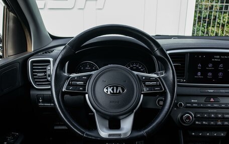 KIA Sportage IV рестайлинг, 2018 год, 2 199 000 рублей, 12 фотография