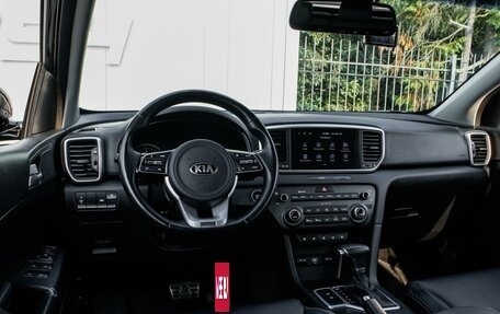 KIA Sportage IV рестайлинг, 2018 год, 2 199 000 рублей, 6 фотография