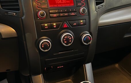 KIA Sorento II рестайлинг, 2011 год, 1 070 000 рублей, 13 фотография