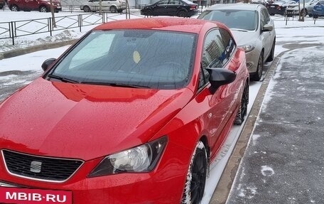 SEAT Ibiza IV рестайлинг 2, 2013 год, 710 000 рублей, 3 фотография