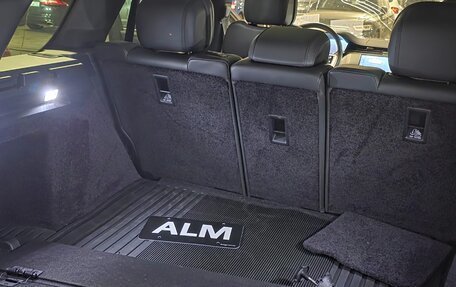 Land Rover Range Rover IV рестайлинг, 2022 год, 16 990 000 рублей, 9 фотография