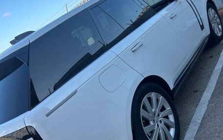 Land Rover Range Rover IV рестайлинг, 2022 год, 16 990 000 рублей, 18 фотография