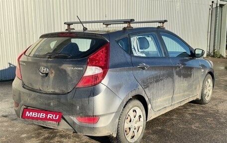 Hyundai Solaris II рестайлинг, 2011 год, 729 000 рублей, 3 фотография