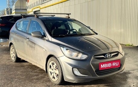Hyundai Solaris II рестайлинг, 2011 год, 729 000 рублей, 2 фотография