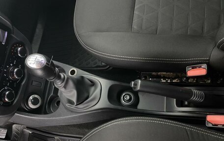 Renault Duster I рестайлинг, 2015 год, 800 000 рублей, 17 фотография