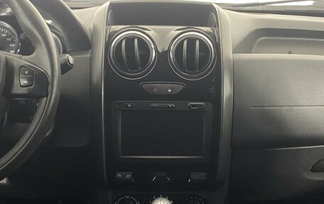 Renault Duster I рестайлинг, 2015 год, 800 000 рублей, 16 фотография