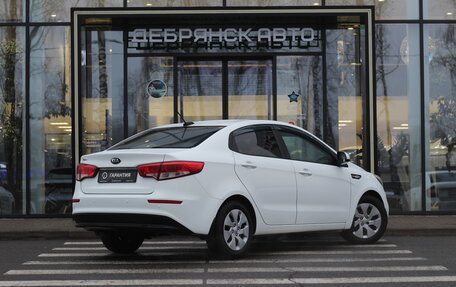 KIA Rio III рестайлинг, 2017 год, 1 330 000 рублей, 2 фотография