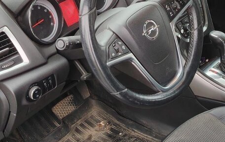 Opel Astra J, 2012 год, 630 000 рублей, 2 фотография