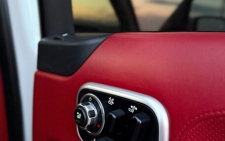 Land Rover Range Rover III, 2011 год, 2 000 000 рублей, 23 фотография