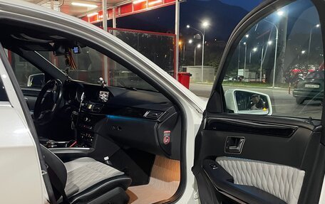 Mercedes-Benz E-Класс, 2014 год, 1 950 000 рублей, 13 фотография