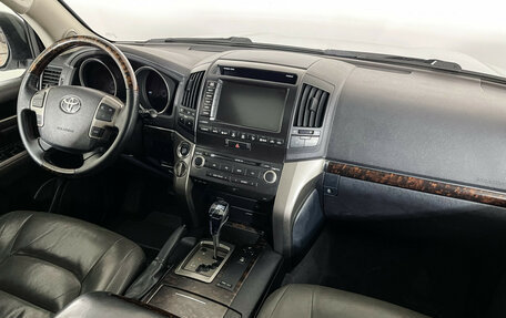 Toyota Land Cruiser 200, 2008 год, 3 250 000 рублей, 9 фотография