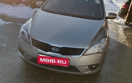 KIA cee'd I рестайлинг, 2010 год, 990 000 рублей, 12 фотография