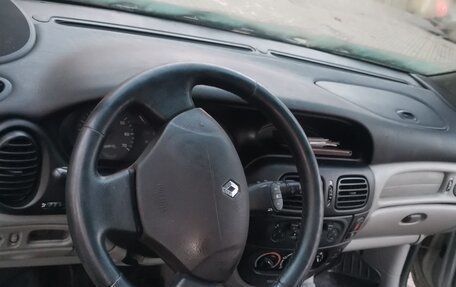 Renault Scenic III, 2000 год, 380 000 рублей, 9 фотография