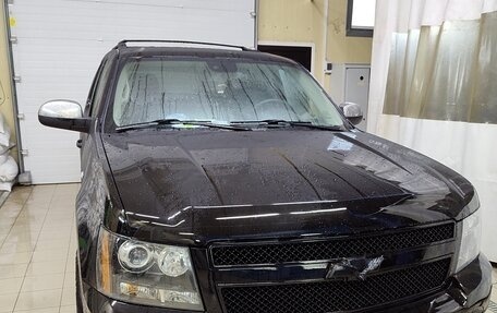 Chevrolet Tahoe III, 2008 год, 2 000 000 рублей, 3 фотография