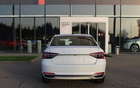 Skoda Superb III рестайлинг, 2025 год, 3 380 000 рублей, 6 фотография