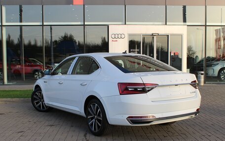 Skoda Superb III рестайлинг, 2025 год, 3 380 000 рублей, 7 фотография