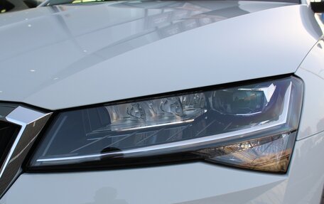 Skoda Superb III рестайлинг, 2025 год, 3 380 000 рублей, 10 фотография