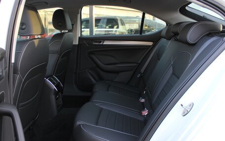 Skoda Superb III рестайлинг, 2025 год, 3 380 000 рублей, 32 фотография