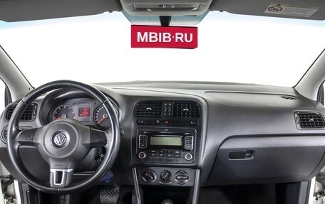 Volkswagen Polo VI (EU Market), 2012 год, 738 000 рублей, 12 фотография