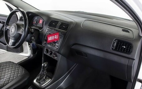 Volkswagen Polo VI (EU Market), 2012 год, 738 000 рублей, 9 фотография