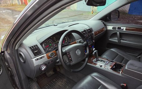 Volkswagen Touareg III, 2007 год, 1 350 000 рублей, 13 фотография