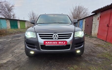 Volkswagen Touareg III, 2007 год, 1 350 000 рублей, 2 фотография