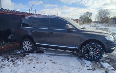 Volkswagen Touareg III, 2007 год, 1 350 000 рублей, 17 фотография