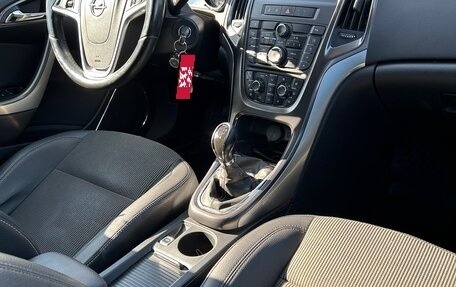 Opel Astra J, 2012 год, 760 000 рублей, 6 фотография