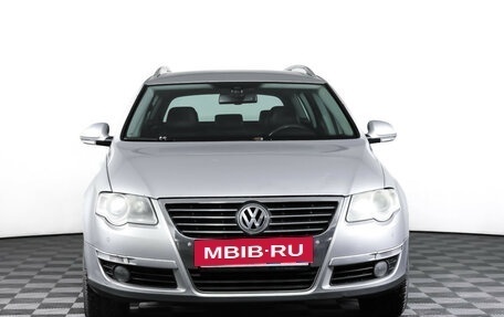 Volkswagen Passat B6, 2010 год, 687 000 рублей, 2 фотография