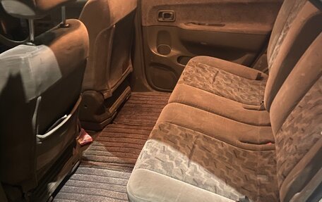 Nissan Rnessa, 1998 год, 310 000 рублей, 6 фотография