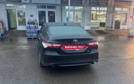 Toyota Camry, 2020 год, 3 100 000 рублей, 4 фотография