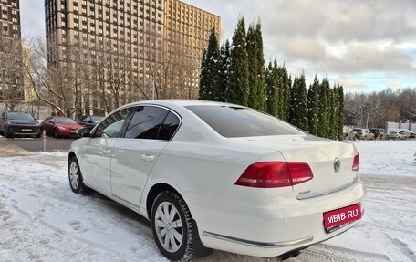 Volkswagen Passat B7, 2011 год, 1 350 000 рублей, 1 фотография