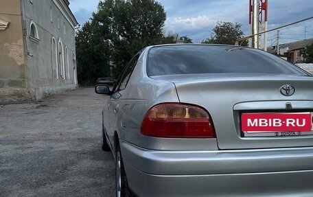 Toyota Avensis III рестайлинг, 2001 год, 520 000 рублей, 3 фотография