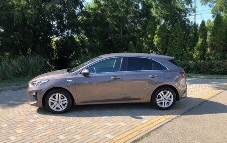 KIA cee'd III, 2018 год, 1 700 000 рублей, 2 фотография