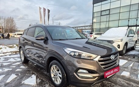 Hyundai Tucson III, 2016 год, 1 599 000 рублей, 2 фотография