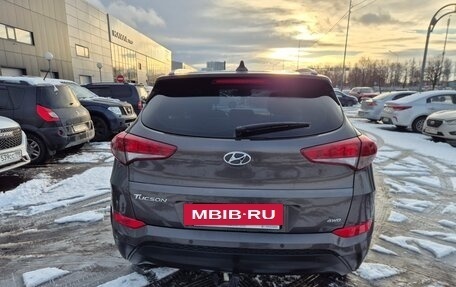 Hyundai Tucson III, 2016 год, 1 599 000 рублей, 6 фотография