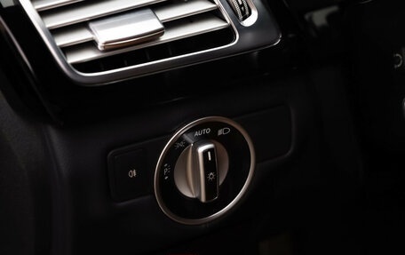 Mercedes-Benz CLS, 2015 год, 3 090 000 рублей, 15 фотография