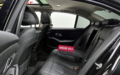 BMW 3 серия, 2021 год, 2 860 000 рублей, 13 фотография