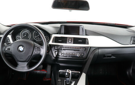 BMW 3 серия, 2015 год, 2 059 000 рублей, 10 фотография