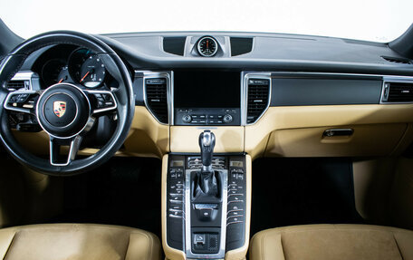 Porsche Macan I рестайлинг, 2017 год, 4 490 000 рублей, 12 фотография