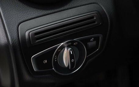 Mercedes-Benz C-Класс, 2018 год, 2 499 898 рублей, 15 фотография