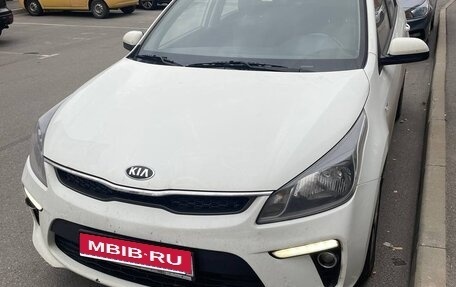 KIA Rio IV, 2018 год, 1 400 000 рублей, 1 фотография