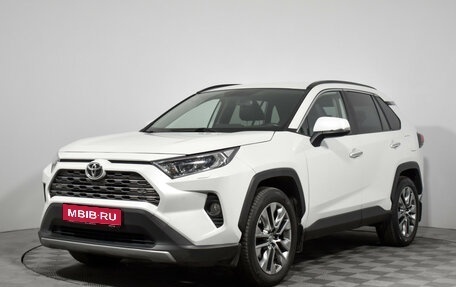 Toyota RAV4, 2020 год, 3 490 000 рублей, 1 фотография