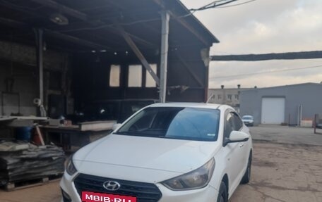 Hyundai Solaris II рестайлинг, 2017 год, 600 000 рублей, 9 фотография