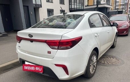 KIA Rio IV, 2018 год, 1 400 000 рублей, 10 фотография