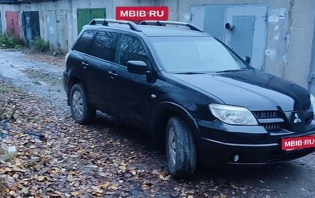 Mitsubishi Outlander III рестайлинг 3, 2007 год, 480 000 рублей, 2 фотография