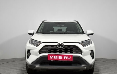 Toyota RAV4, 2020 год, 3 490 000 рублей, 2 фотография
