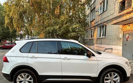 Volkswagen Tiguan II, 2019 год, 2 800 000 рублей, 5 фотография