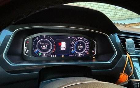 Volkswagen Tiguan II, 2019 год, 2 800 000 рублей, 8 фотография