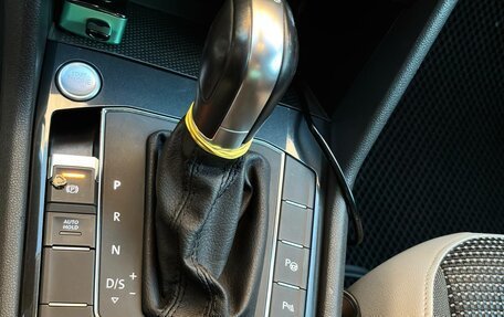 Volkswagen Tiguan II, 2019 год, 2 800 000 рублей, 7 фотография